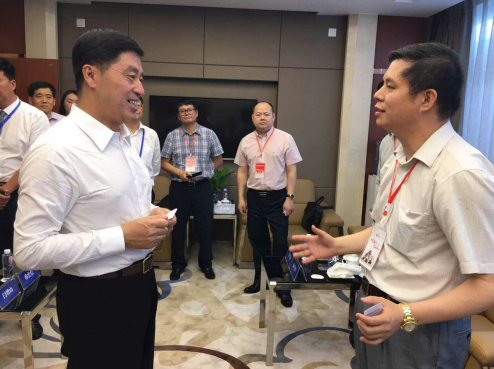仟億達董事長(cháng)鄭兩斌受到河北省副省長(cháng)張杰輝接見(jiàn)