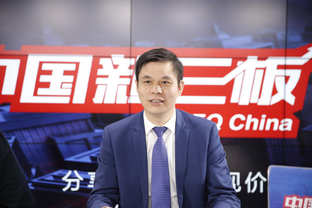 節能能源仟億達集團董事長(cháng)鄭兩斌接受華社《中國新三板》專(zhuān)訪(fǎng)